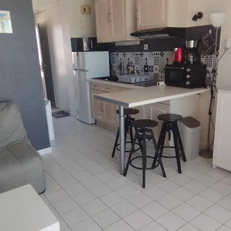 Cap D'agde - Richelieu - 4 Personnes - Piscine - Parking Prive Apartmán *